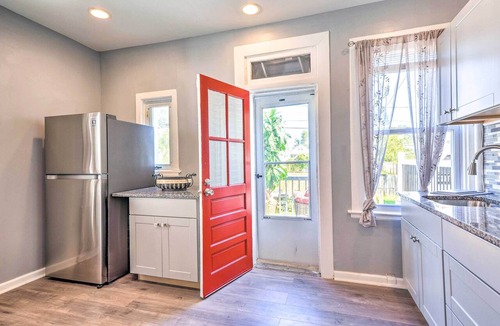 Westfield Cottage | 6 Mi to Inner Harbor - Family Home w/Fenced Yard!