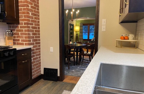 Hayward House | August Bonus Night- Book Friday & Saturday- have Thursday or Sunday Free!