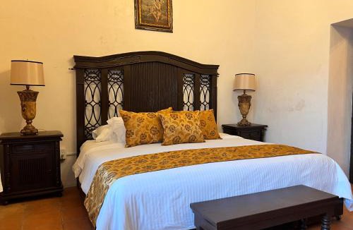 Mineral de Pozos Hotel | La Casona Minera