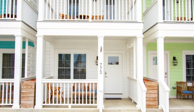 773 TH · Paradise Palms - 2 Bed/2.5 Bath Townhome w/Amazing Views! in Celina