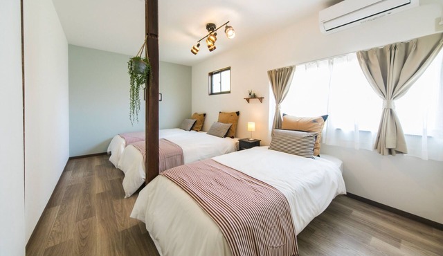 8 beds 80m2 2 minutes walk from station Abeno - Naos House USJ /Osaka Ōsaka in Osaka