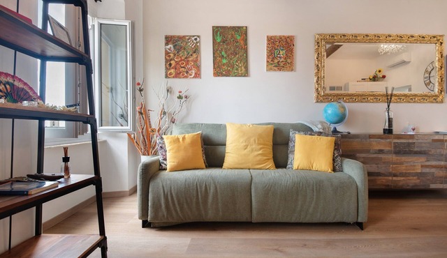 Apartment 'Giada's Retreat' with Sea View, Wi-Fi and Air Conditioning in Genova