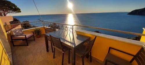 Appartamenti Enrica with amazing view in Moneglia
