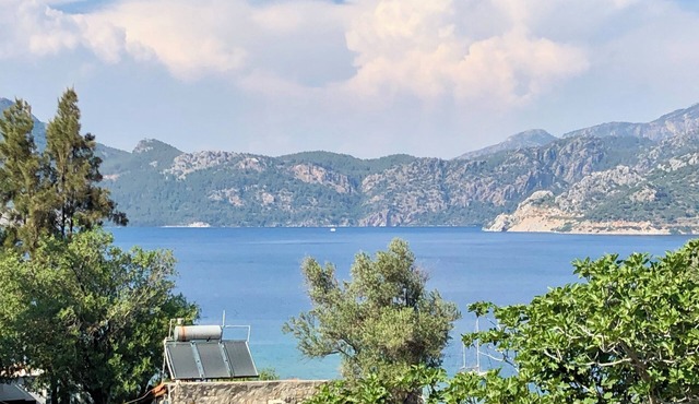 Casa Daphne stunning sea view, 200m to the beach and Selimiye Village center in Marmaris