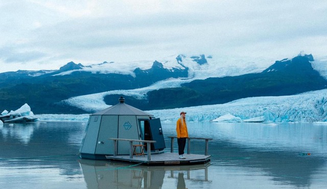 Fjallsarlon - Overnight adventure in Hnappavellir
