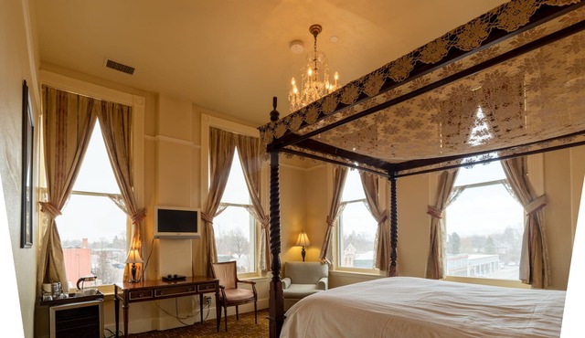 Geiser Grand Hotel in Baker City