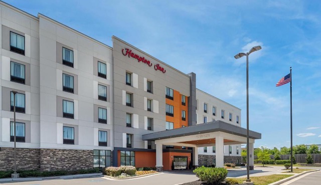 Hampton Inn Baltimore Bayview Campus in Baltimore