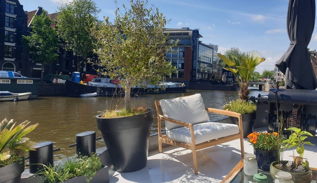Luxury houseboat in Amsterdam Center! in Amsterdam