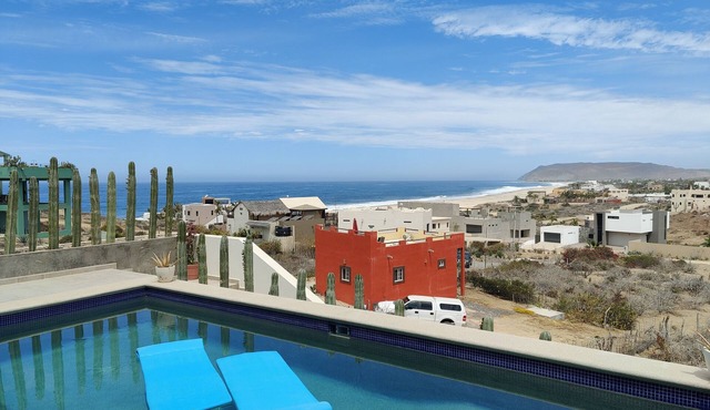 Mesmerizing Views of Ocean and Mountains 2 minute walk to the beach! in Los Cerritos