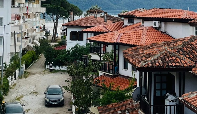 Serene Home 180 m to Akyaka Beach in Akyaka