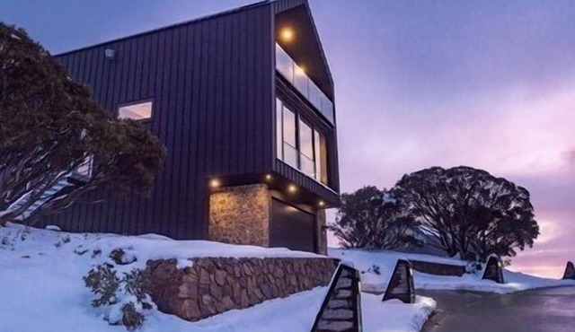 Snow Gum Luxurious Winter Escape in Hotham Heights