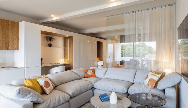 Studio with direct access to the pool | Villa 5 in Pigeon-Pea Hill