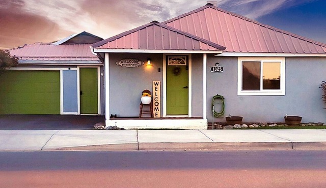 Tranquil 3 Bedroom, 2 Bath Home Near Scenic River Walk! in Baker City
