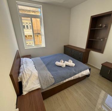 Valletta Waterfront Hideaway in Il-Furjana