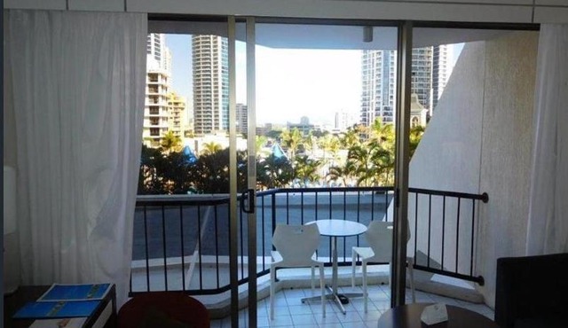 View Hotel - Private Apartments Hosted by Coastal Letting Co in Gold Coast