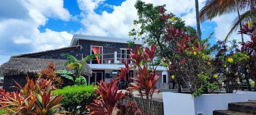Villa OROKA EDEN in Ambondrona