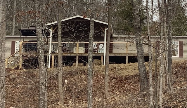 Whitfield Hideaway in Franklin
