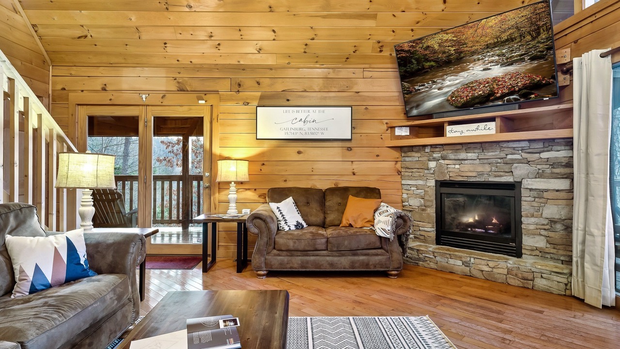 Photo of Livingroom in Gatlinburg