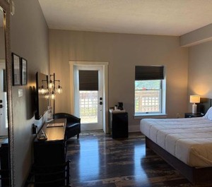 Northport Inn Boutique Hotel 