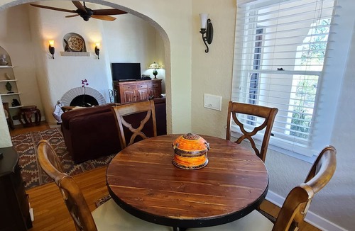Sam Hughes House | Embrace the spirit of the Southwest at Villa Blanca, UA Stadium! Garage Parking!