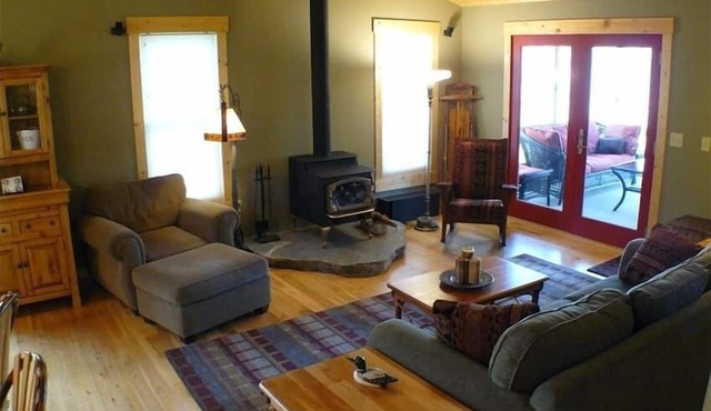 Luxury Lakefront Retreat on a Quiet Lake in Spooner
